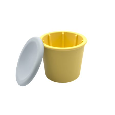 Snack Fibeek + lid protecting pet food from drying out
